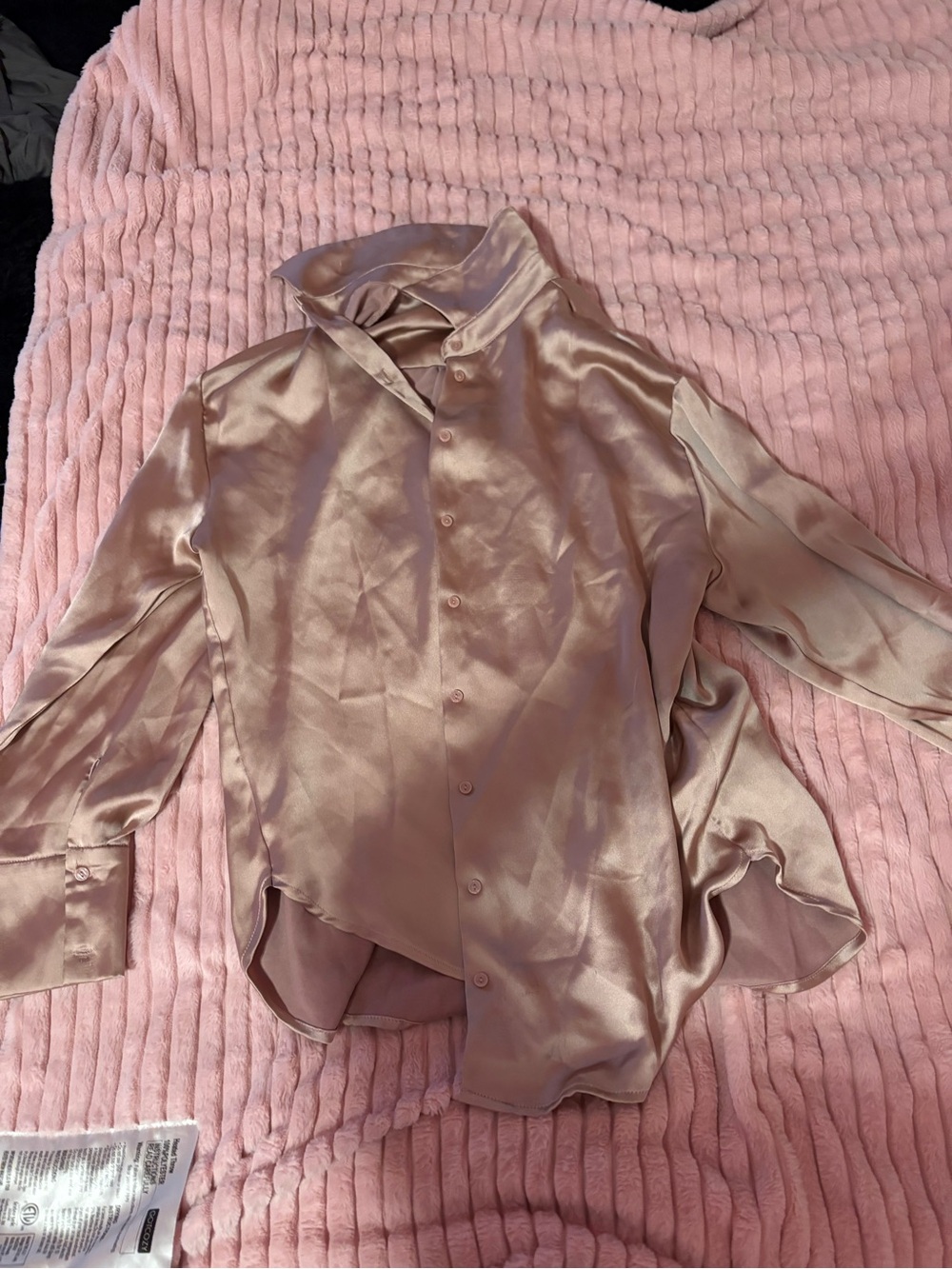 Dynamite Satin Button-Up Blouse in Blush Pink